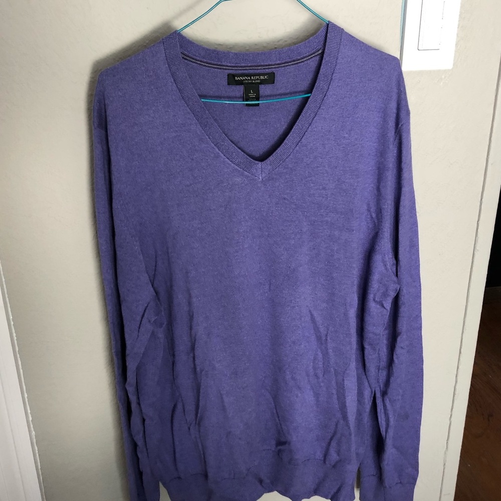 Banana Republic Purple Silk Cashmere blend sweater, Large